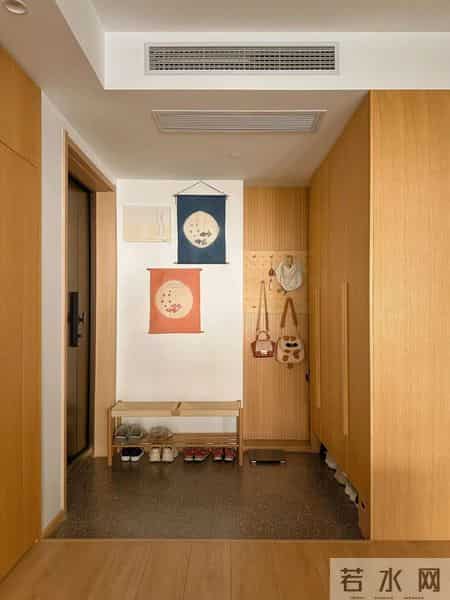 物业不让“鞋子堆门口”，瞧瞧广东人的妙招，干净高级又美观！