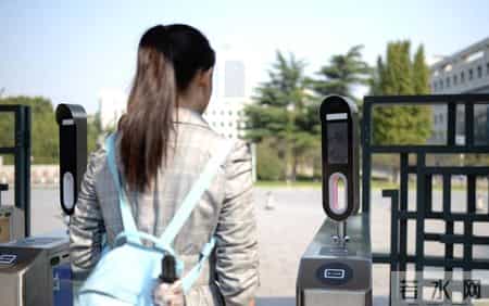 拒绝刷脸就回不了家？四川业主亲身经历：起诉物业后，法院这样判