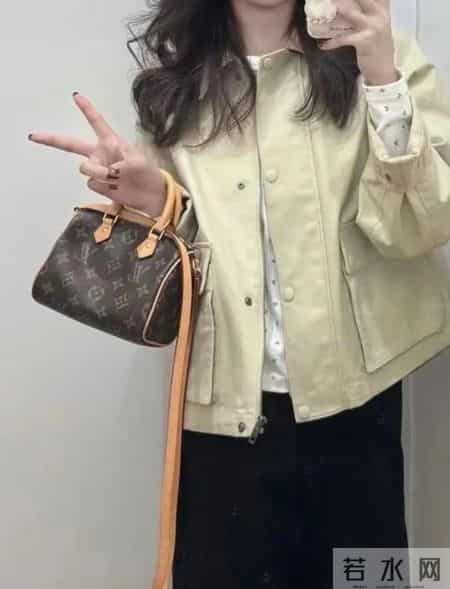 在“优衣库”挖到7件巨好看的单品！拿捏秋冬氛围感，显瘦不臃肿