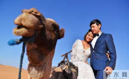 他忘不掉初恋，却爱上了两个女人，如今45岁仍未婚