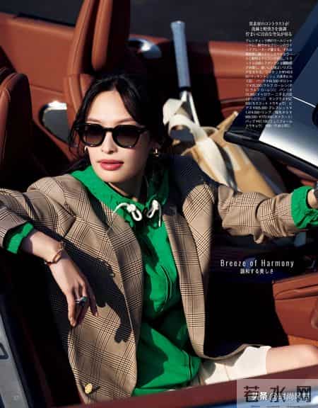 冬日叠穿一抹绿，清新又时尚