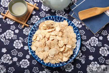 西洋参再次被关注！医生：老年人吃西洋参，不过多久或有6变化