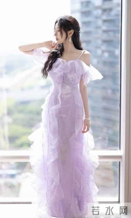 浪漫又不失温柔的紫色，让你尽情享受夏日的美好与浪漫