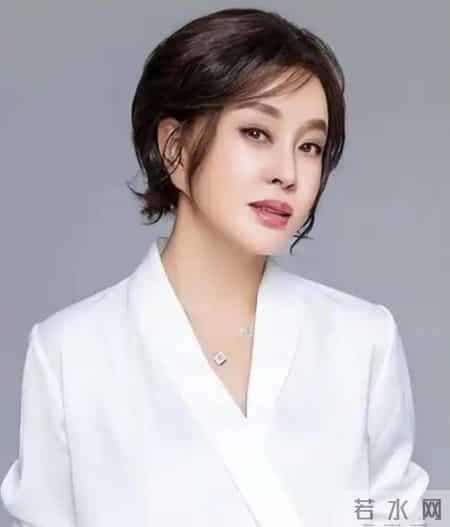 钱再多有什么用？75岁的“风流妖精”刘晓庆，已经走上另一条道路