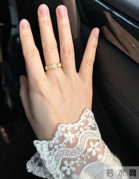 一枚25克的金戒指，究竟有多重的分量
