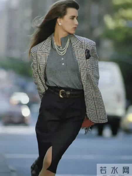 “复古风”突然大火!从20岁到60岁,优雅从不迟暮!