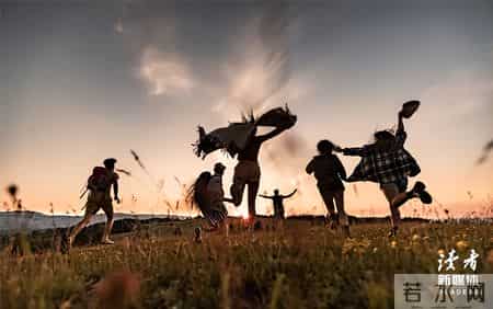 当你接触的人越多,就会发现这个世上,真靠得住的是这两种人