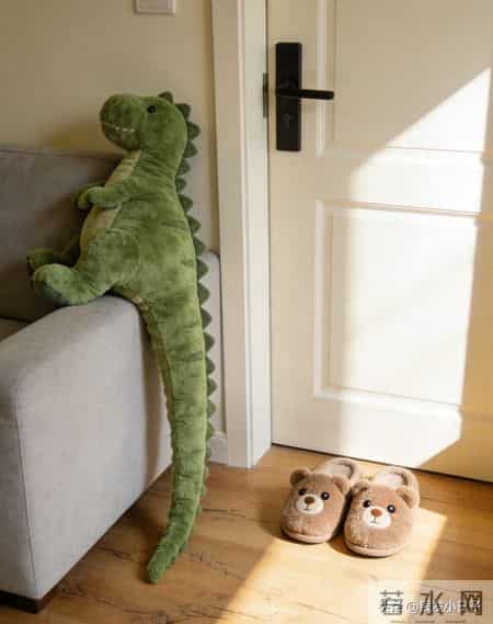 第一次和男友同居，我彻底懵了：原来男生私下这么“反差萌”！