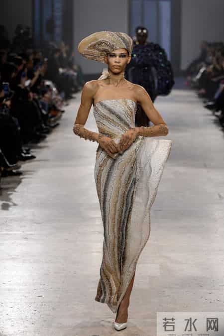 （外代二线）巴黎高级定制周——Rahul Mishra品牌时装秀(2)