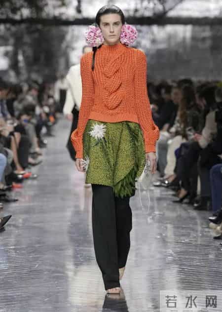 当Dior女孩不再只是“美”