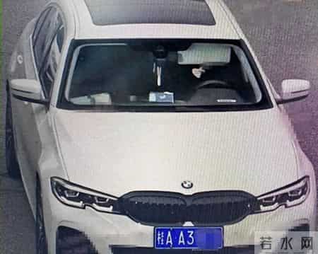 可疑！女子开宝马总遮脸，柳州交警一查：罚款、拘留！