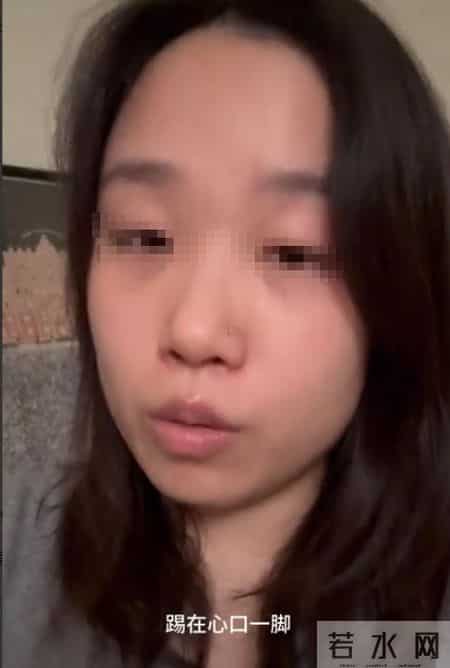 23岁女子被继父持刀威胁，亲妈不阻止还造谣她，内幕让人头皮发麻