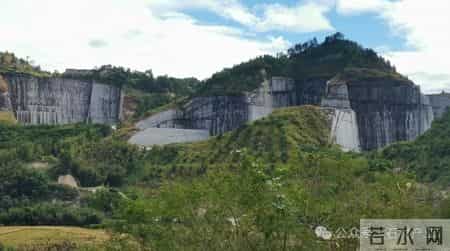 从石井到永定：福建石材矿王的黄金时代，为何被“一刀切”终结？