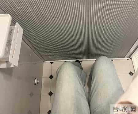 湖南姑娘的“一改二”卫生间火了：3㎡一分为二，切出坐便和蹲便