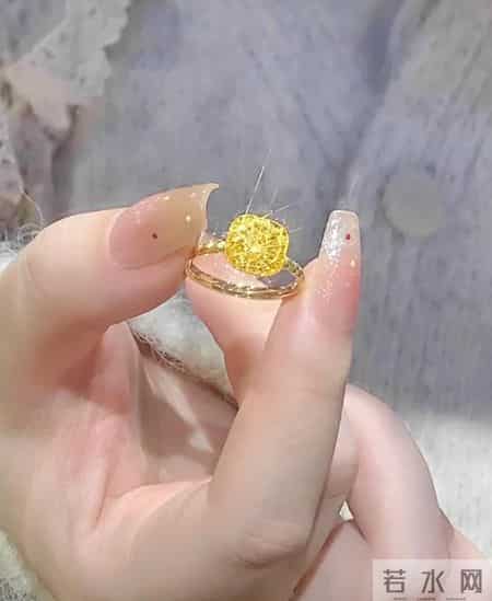 30年金店老板直言：这3种黄金首饰，打死都不能买！