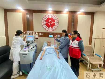 广西两位民警脱下制服,为生命“出警”!