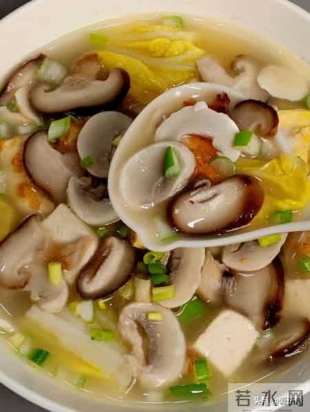 这个菜，越吃肚子越扁，清肠刮油，减肥排毒，建议40岁后常吃