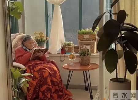 我67退休金6800，去女儿家过节，听到女婿和亲家聊天，我立刻回家