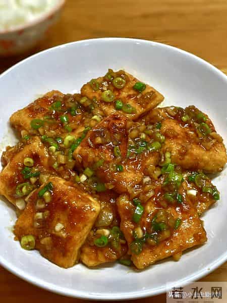 立春要“养骨”！少吃白菜萝卜，多吃这3样，腿脚有劲精神足