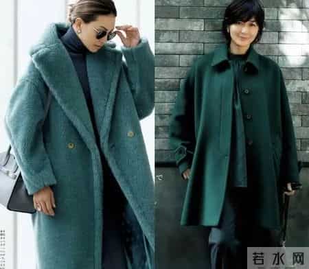 女人到了四五十岁,穿衣不要太有少女感,有大衣和白色单品就够了