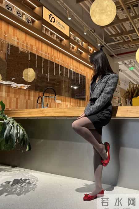 命中注定的小红鞋