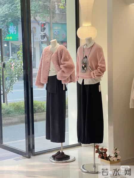 甜度超标！粉色少女系穿搭