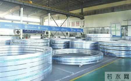 德日急眼了：垄断半个世纪的市场，没想到被山西4万铁匠给干翻了