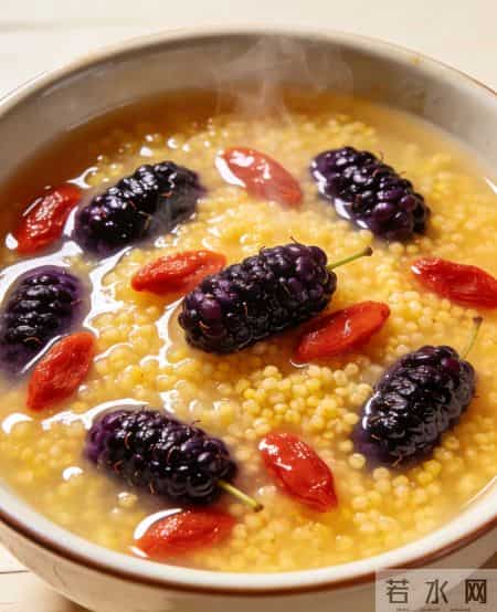 桑葚的核心好处:滋阴补血+补肝益肾+生津润燥,日常吃滋养超省心