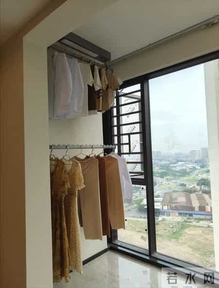 住久了才知：家里采光最好的阳台真被浪费了，学闺蜜家设计那才叫实用