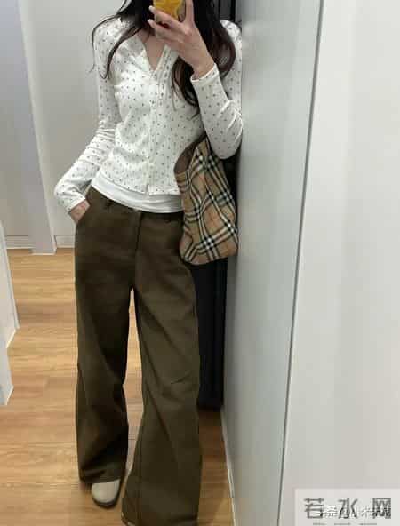 优衣库这件399的红开衫，被我改成BM风直接封神！