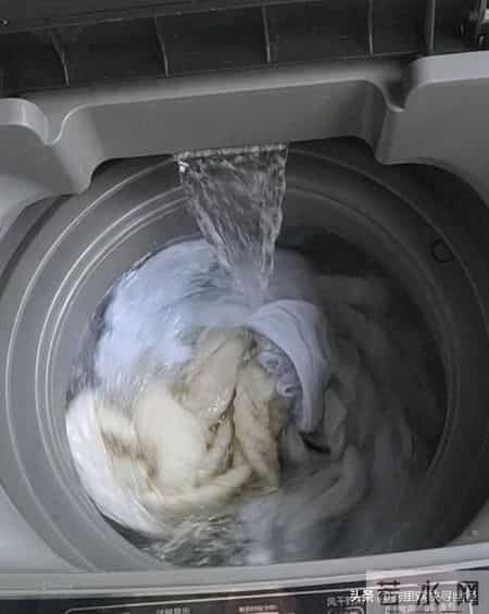 幸亏有人提醒：洗衣机“快洗”功能不能随便用，原来我一直用错了