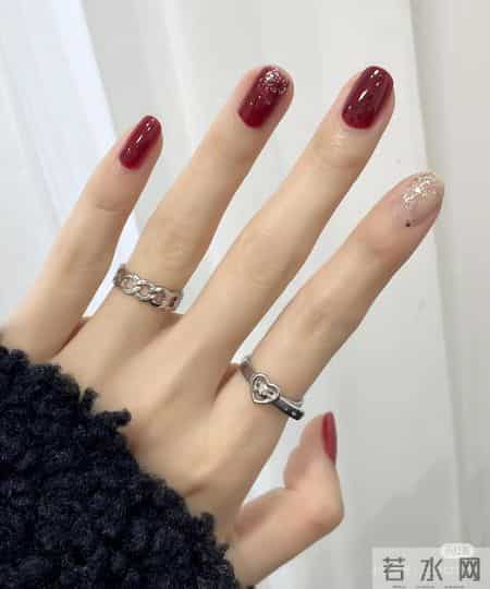 温温柔柔的美甲分享