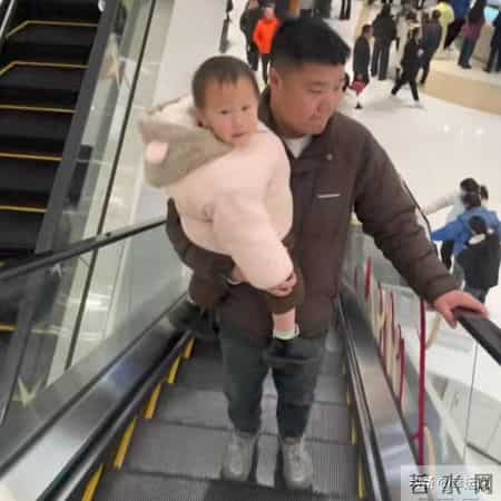 改造老公第一步，扔掉他的小脚裤！网友：请焊死在腿上！