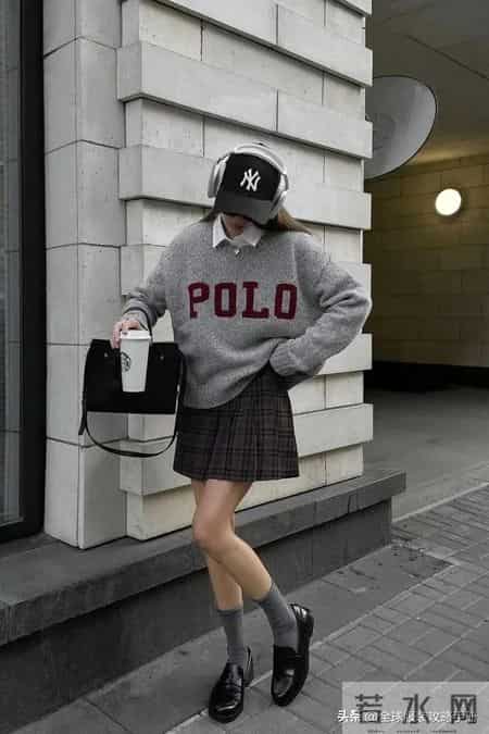毛衣+裙子，早春最美搭配！