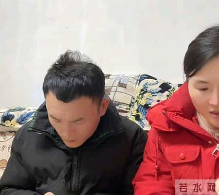 河南姑娘和内蒙小叔子都在直播，婆家娘家4个精英“打擂台”