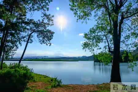 男人老了才敢说透：长期联系女人，其实就这3个心思