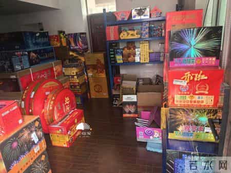 “143公斤火药量”、“1.7吨烟花”......你家不是防空洞