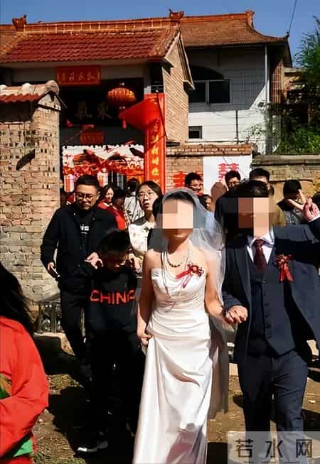 研究表明：高彩礼导致婚姻离婚率飙升！10-20万彩礼离婚率高达42%