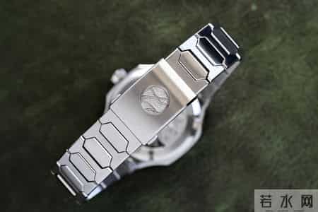 新表问世：傲时文轩-岁集2025「觉知」腕表