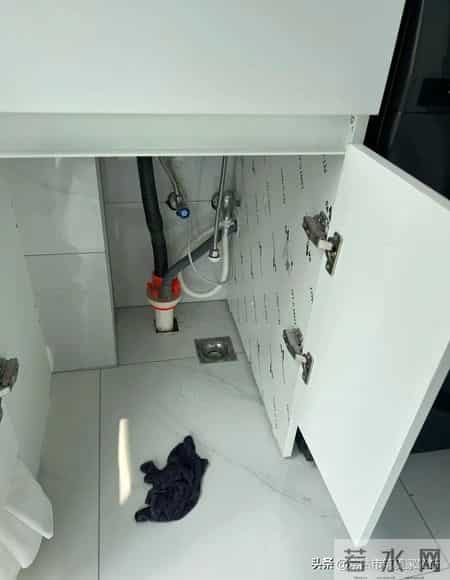 装修最大的坑,就是洗衣机必须放阳台!建议学学我邻居的做法