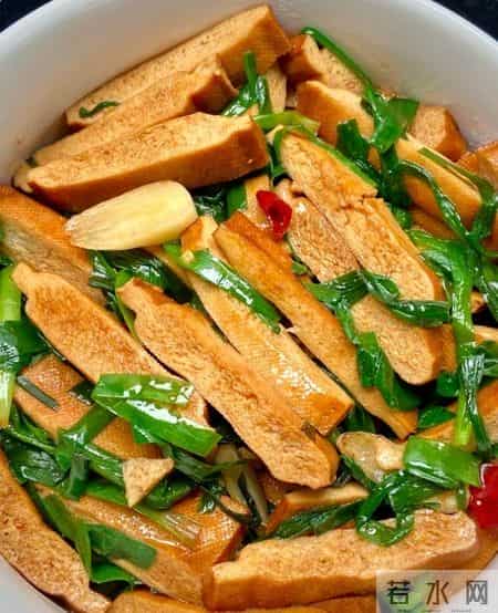 2月4日立春日，这5种春菜咬春正合适