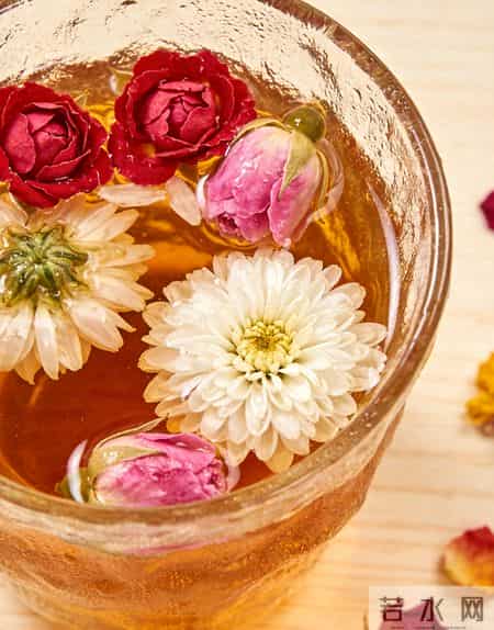 立春一定要养肝，杯子里泡点它，连喝3天，闷气怒气都消散