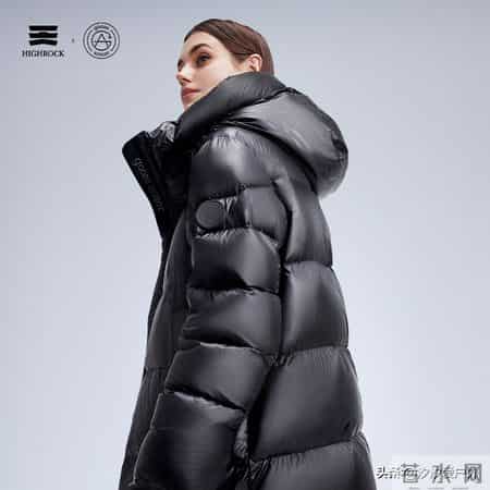 保暖时尚，适合国人身材，500~2000价格区间国产户外品牌羽绒服