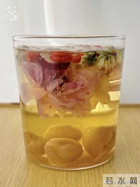 春天一定要养肝！多喝4种，坚持一个月，睡得香，皮肤透亮有光泽