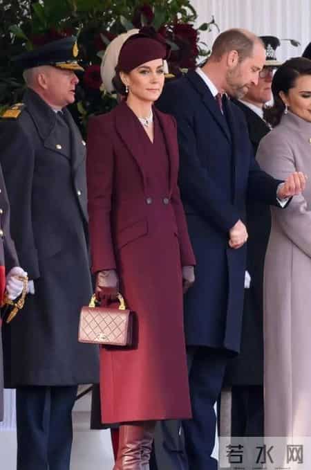 凯特王妃回归后穿搭太赞了！精致高贵又气质，不愧是全民爱戴的人