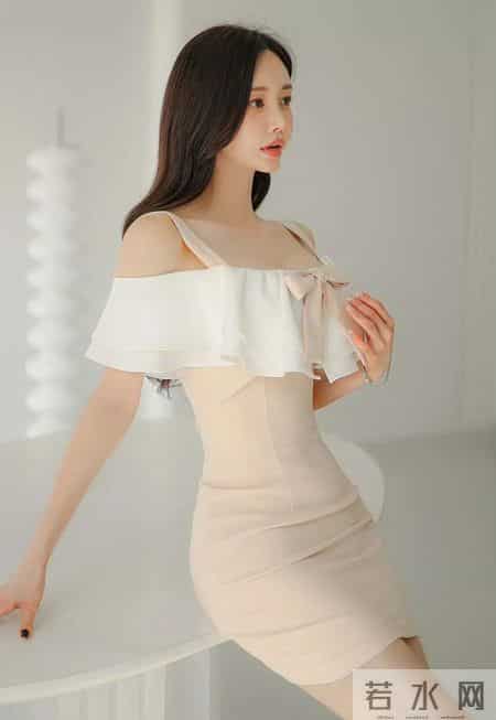 身裸杏色连衣裙｜把“甜欲氛围感”揉得刚好