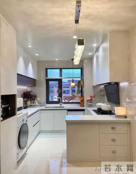 装修最大的坑,就是洗衣机必须放阳台!建议学学我邻居的做法