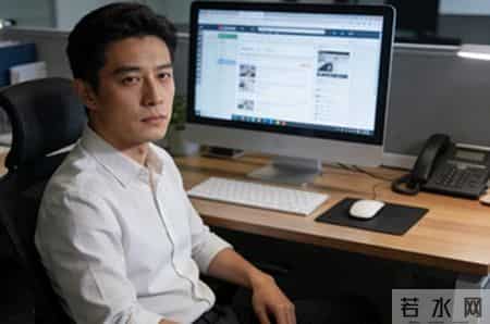 7年前我车祸急需50万，亲弟分文不借，发小卖房救我，如今我身家千万，弟弟却带全家堵门要我给他儿子买婚房