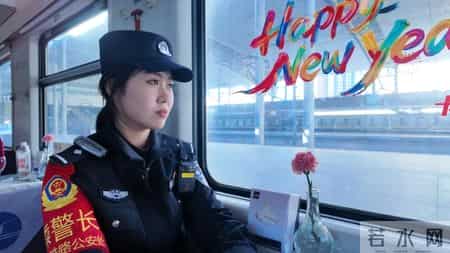 00后新警小孟的“春运备战记”