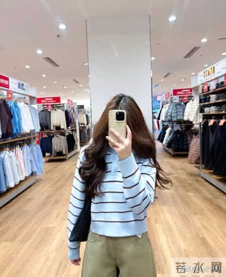 优衣库这条“神仙阔腿裤”！早春搭条纹衫直接穿出miu系千金感